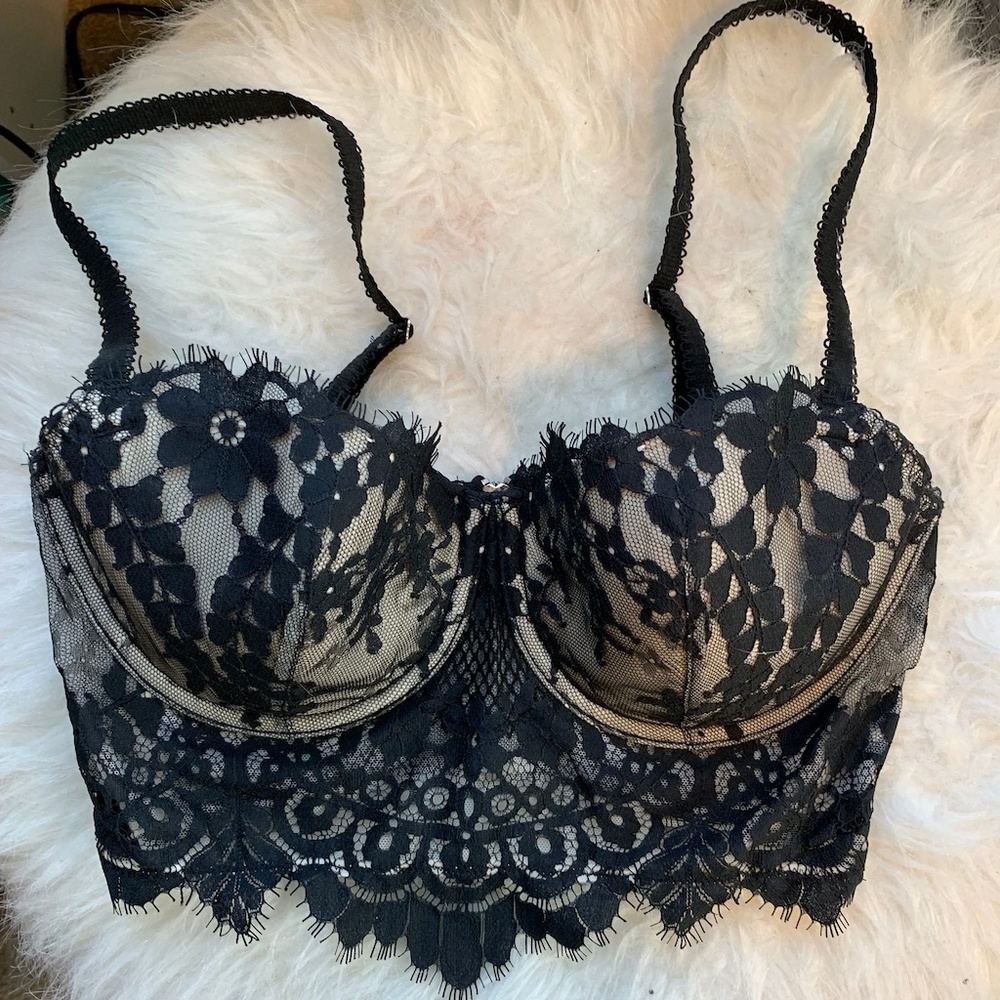 NWOT VS longline bra